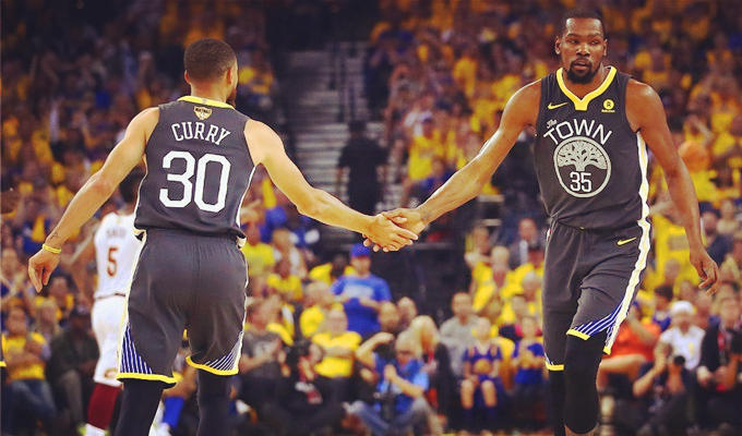 是摆在各大 是摆在各大