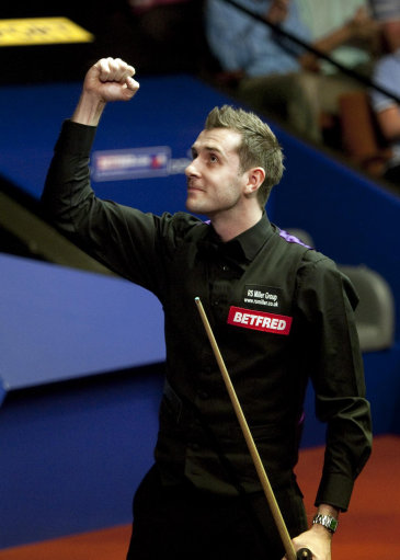 厄德高坐在 厄德高坐在